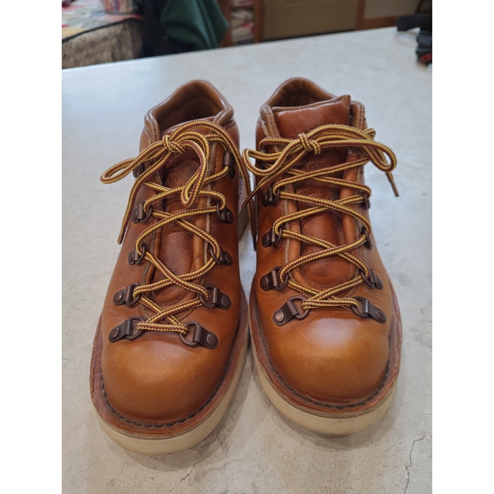Danner Tramline Leather work hiking lace up Boot vibram sole Women SZ 7 GUC gorp - Picture 2 of 11